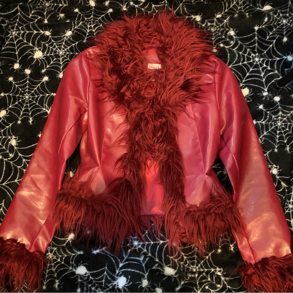 ☥ sold  ☥